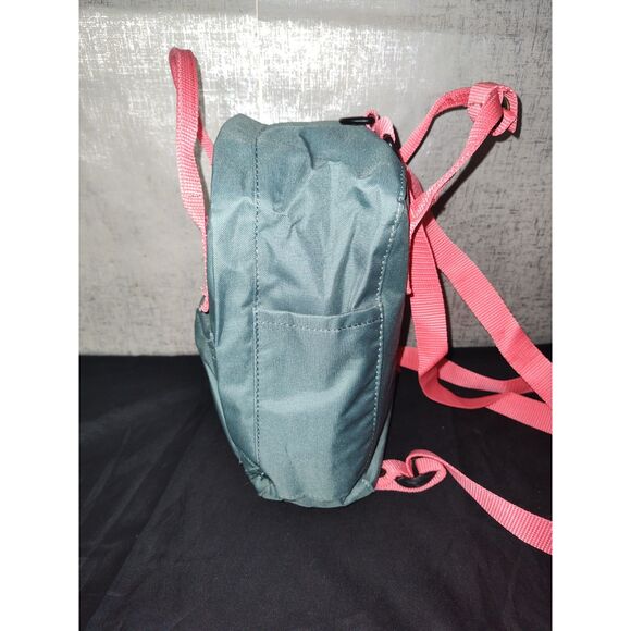 Fjallraven Kanken Mini Backpack - Picture 4 of 7
